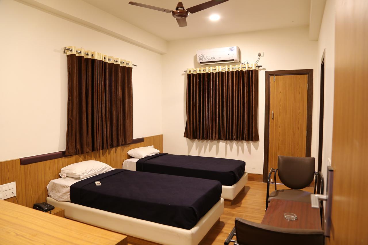 Kailash Residency Hotel Aurangabad  Eksteriør billede